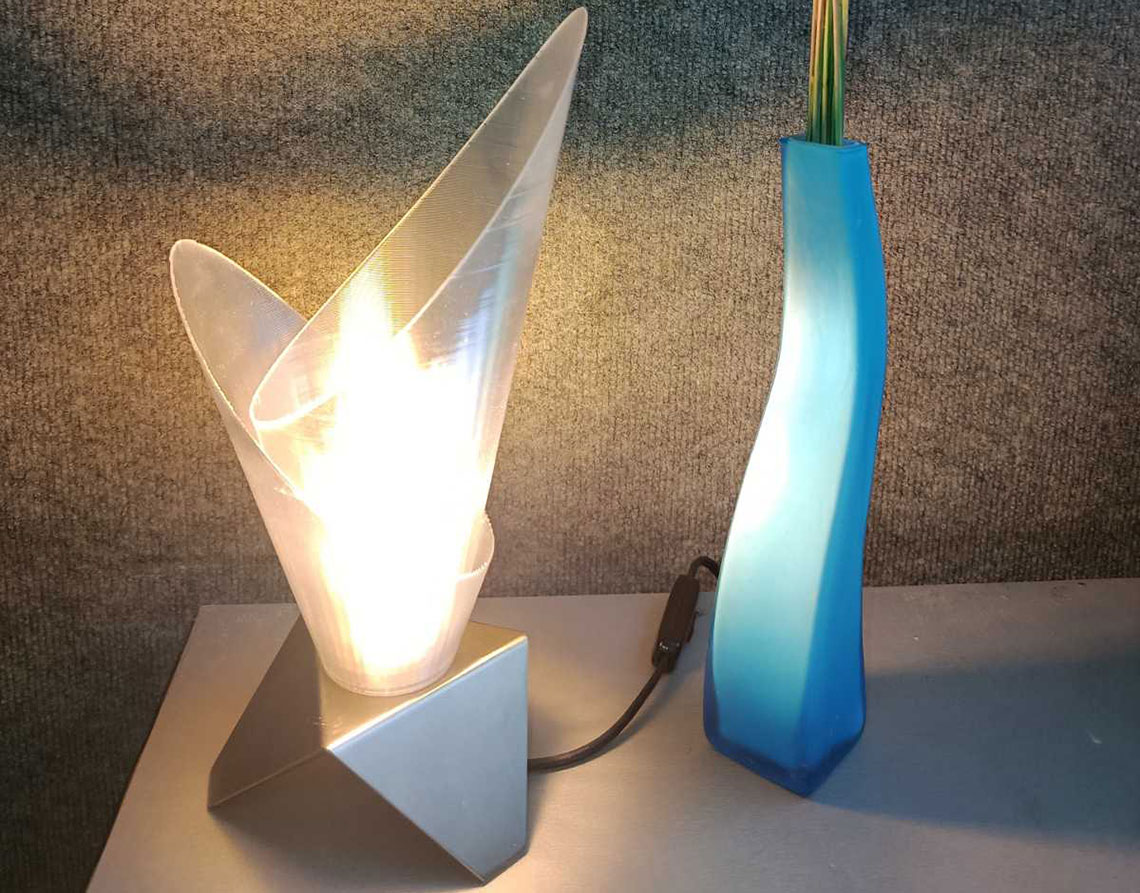 Nastolna lampa Т-014 za doma
