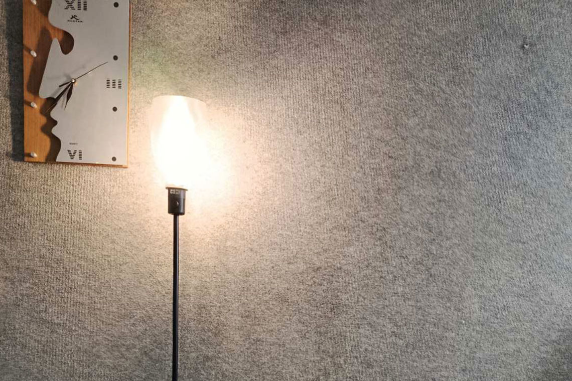 Podovna lampa F-012 za doma i ofisa